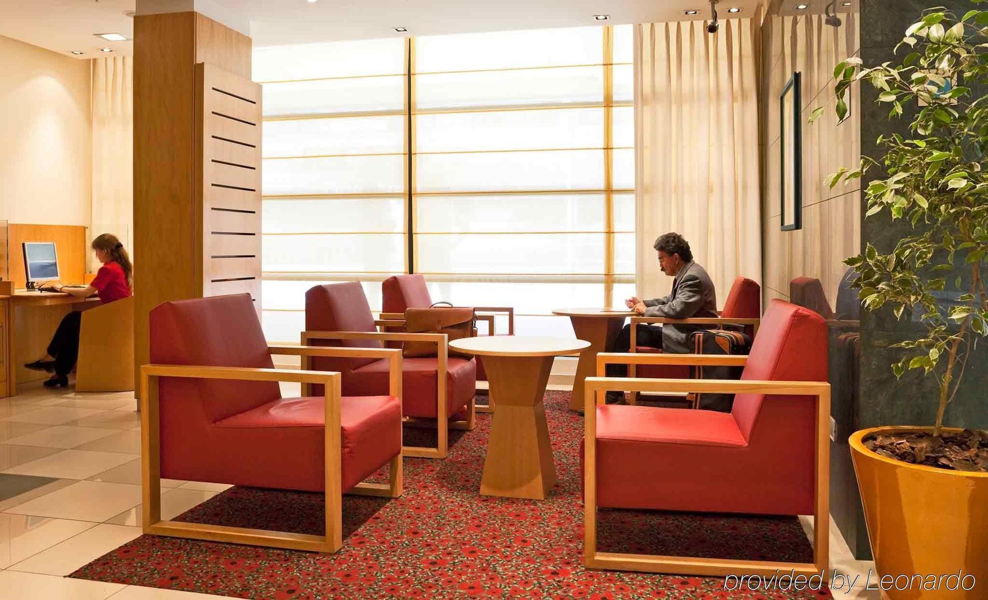 Отель Ibis Buenos Aires Obelisco Экстерьер фото